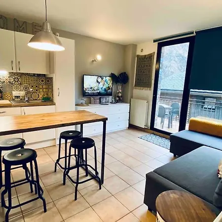 Wifi-parquing Free-terraza Hut 5213 Apartamento